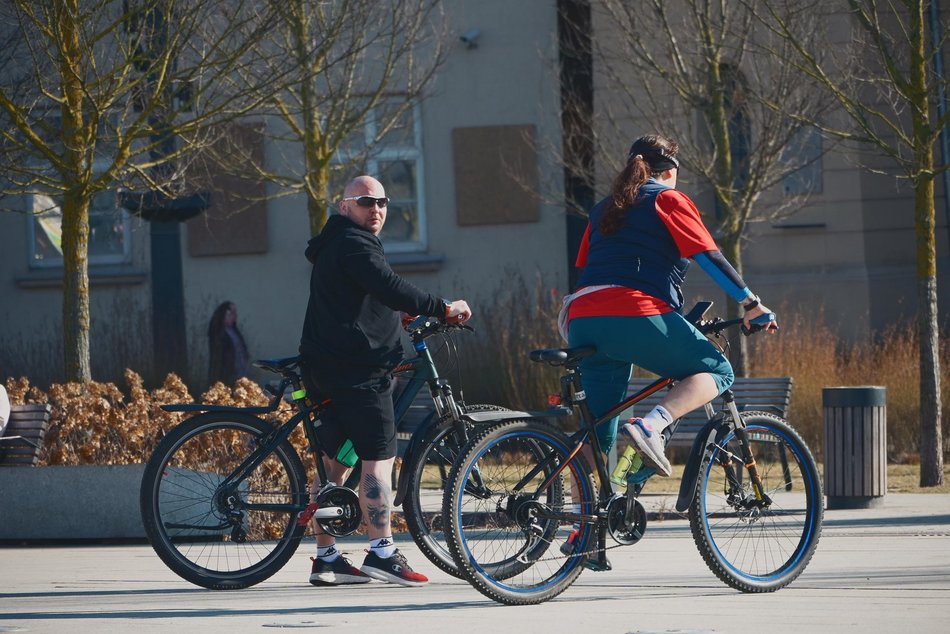 Wiosna w Łodzi! Piotrkowska i Plac Wolności pełne spacerowiczów!