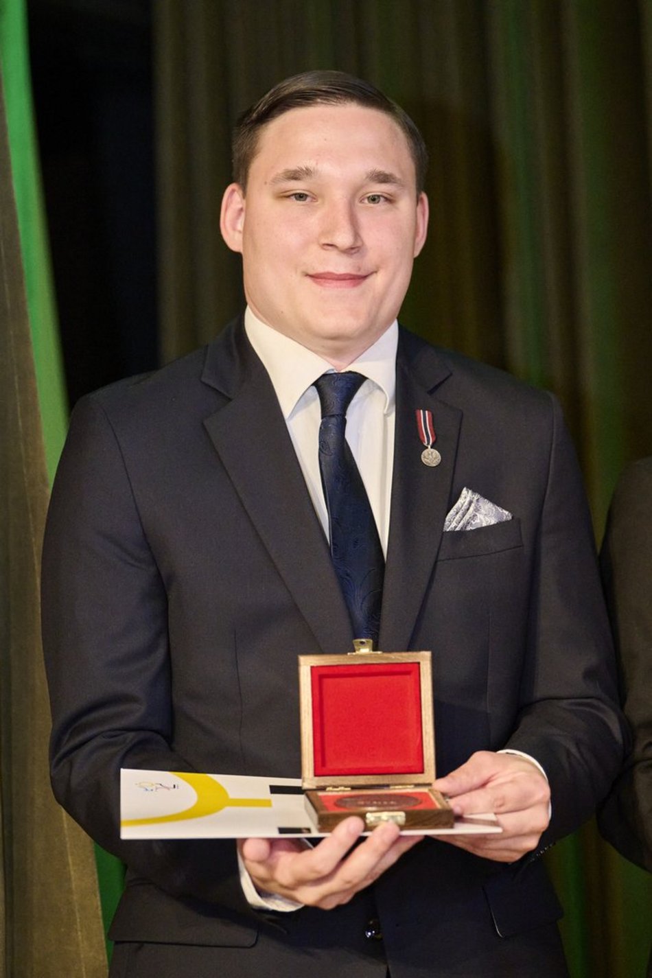 laureaci medali na 600. lecie Łodzi