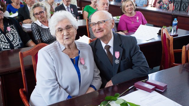 Miłość na medal! Te pary z Łodzi trwają w związku po kilkadziesiąt lat! [ZDJĘCIA]