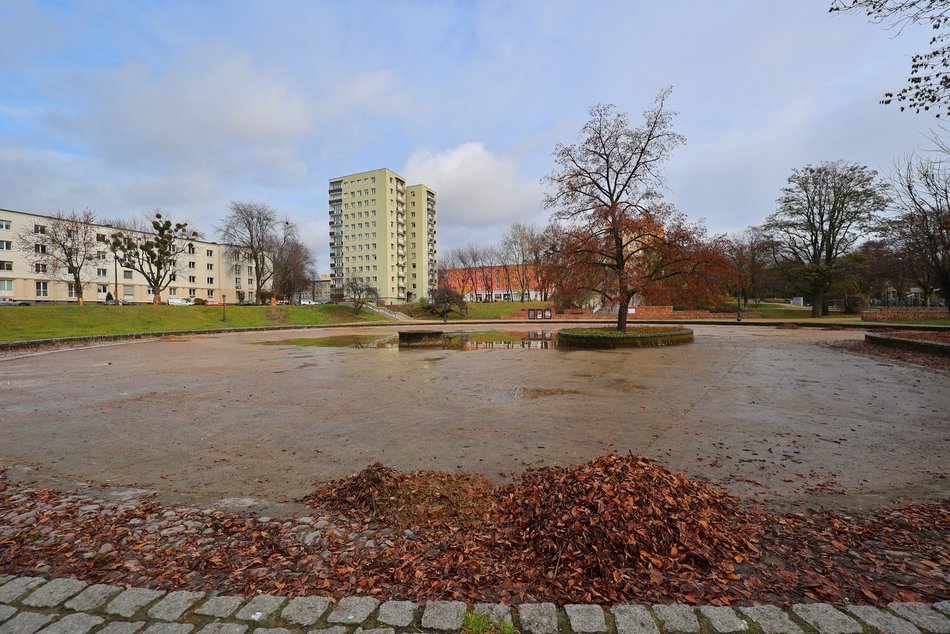 Parki w Łodzi. Spuszczanie wody ze stawów