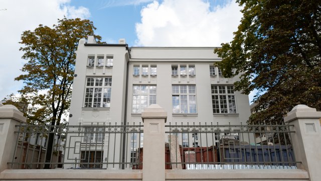 Dom Seniora Uniwersytetu Łódzkiego powstaje przy Rewolucji 66. To dawny sierociniec [ZDJĘCIA]