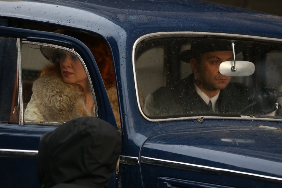 Kinga Dębska kręci historyczny film w Łodzi. Zobacz ekipę filmowców na Tuwima i Kilińskiego