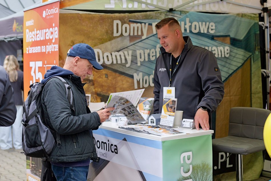 Łódź. Wielkie Targi Domów Szkieletowych, Modułowych i Mobilnych w Łodzi. Tłumy w Moto Arenie