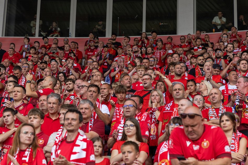 Łódź. Kibice na meczu Widzewa Łódź z Zagłębiem Lubin. Byłeś? Odszukaj się w galerii