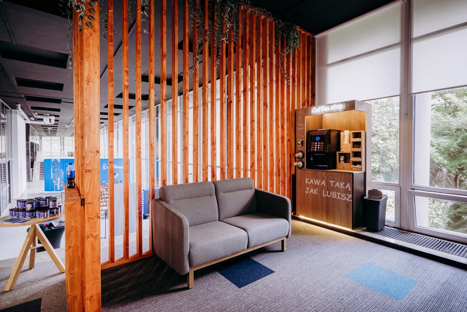 Cowork by Textilimpex