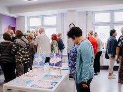 Wernisaż prac łódzkich seniorów w Centrum Zdrowego i Aktywnego Seniora przy ul. Nastrojowej 10