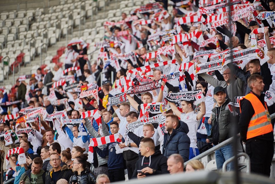 Kibice na meczu ŁKS Łódź - Arka Gdynia