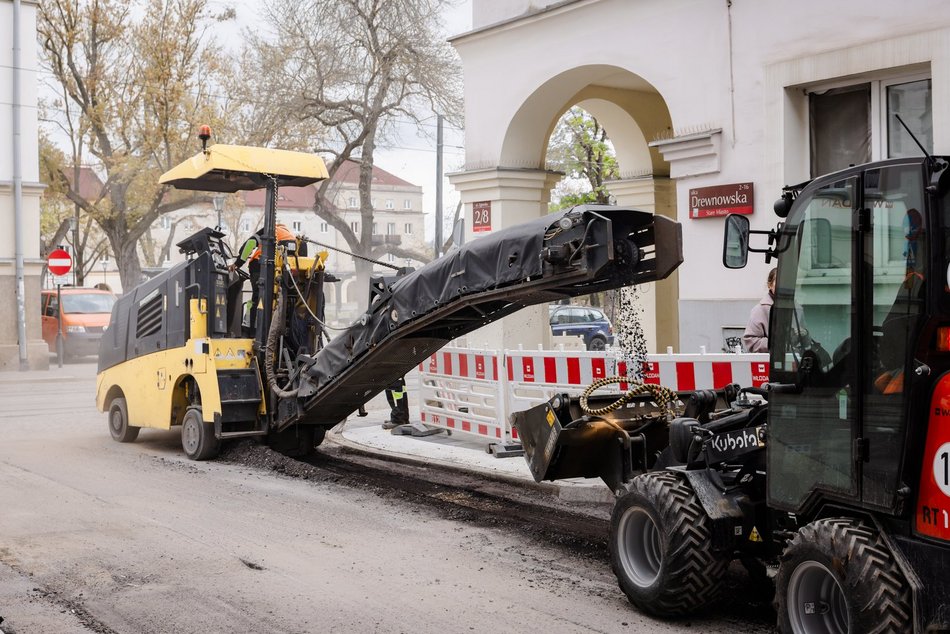 Łódź. Finisz remontu Drewnowskiej w Łodzi. Wiemy, kiedy zostanie otwarta dla ruchu