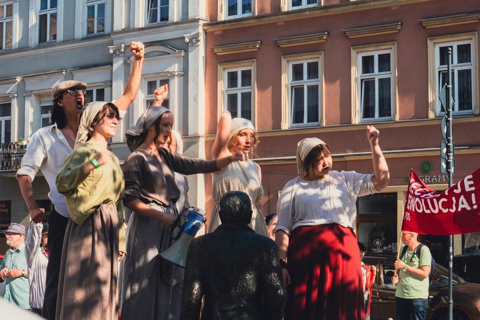 Łódź. Długi weekend w Łodzi pełen wydarzeń! Noc Świętojańska, Fotofestiwal, filmowe spacery