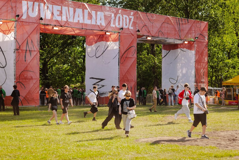 Łódź. Tłumy na Juwenaliach 2026 w Łodzi. Byłeś/aś pierwszego dnia? Znajdź się na zdjęciach!