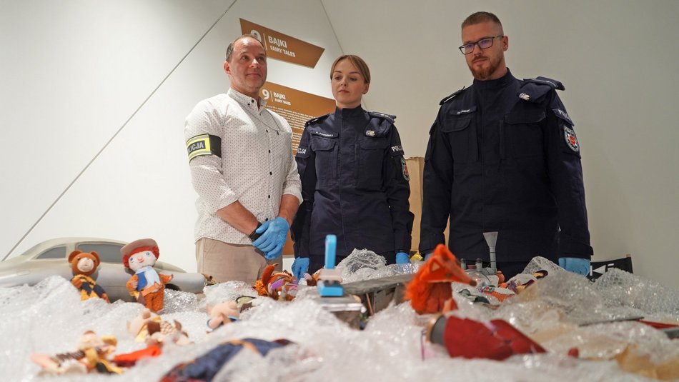 Miś Uszatek, Colargol i reszta wyszli z pudła! Bezcenne eksponaty wróciły do Łodzi. Co dalej?