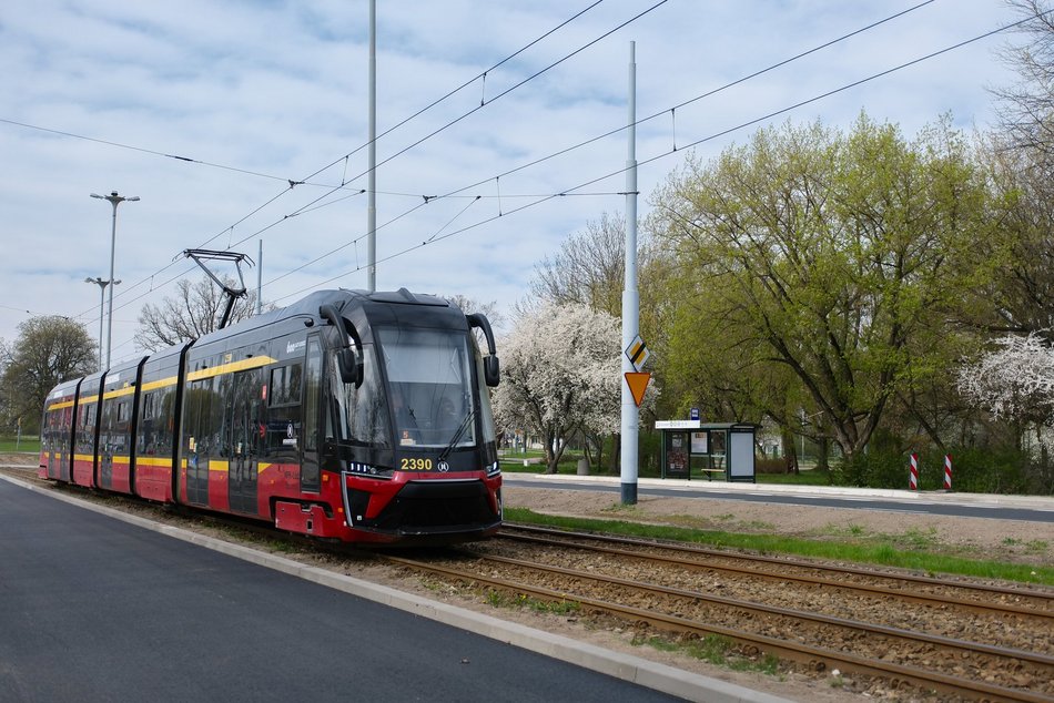 Łódź. Tramwaje MPK Łódź wróciły na Pabianicką! Czy to koniec zmian dla pasażerów?