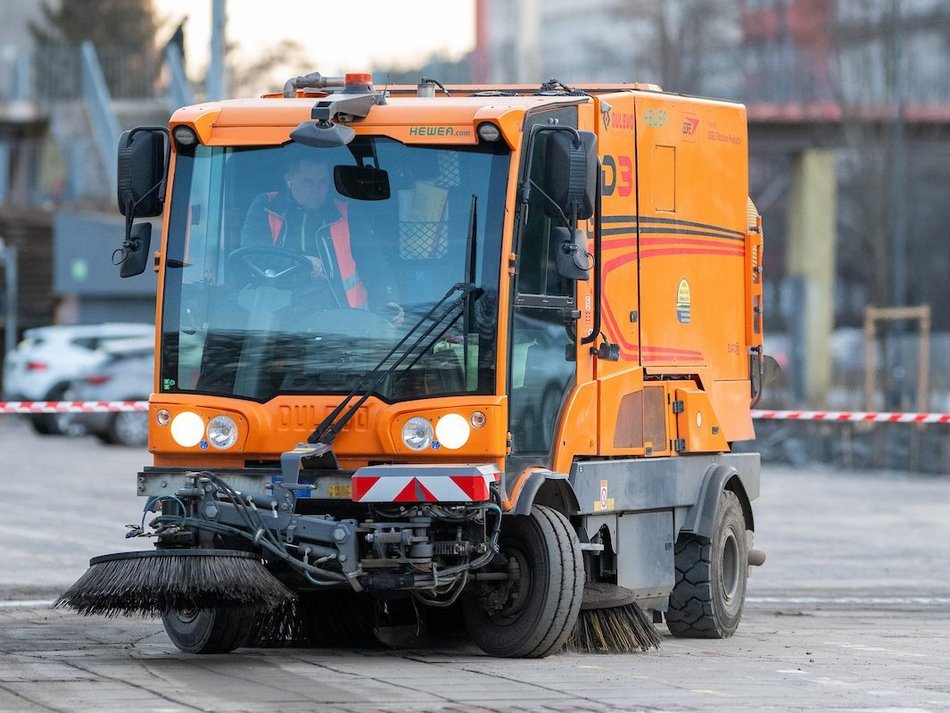 Łódź. Sprzątanie ulic w Łodzi