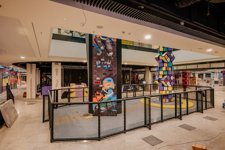 Park trampolin w Nowej Sukcesji w Łodzi