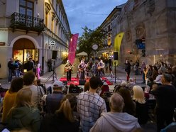 Łódź. Songwriter Łódź Festiwal. Niezwykły klimat przy kultowym zegarze