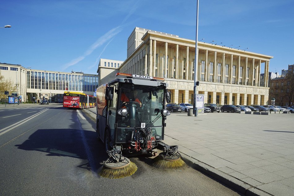 Wiosenne sprzątanie Łodzi. Wśród lokalizacji m.in. Plac Dąbrowskiego