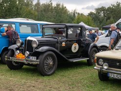 Łódź. Moto Weteran Bazar w Łodzi. Prawdziwy raj dla kolekcjonerów zabytkowych pojazdów