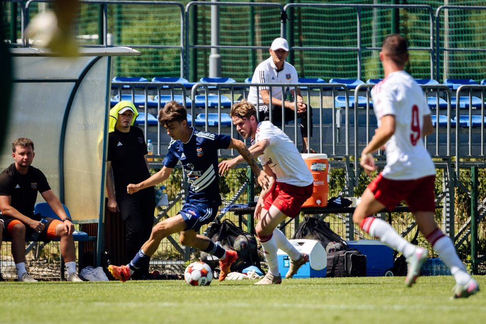 Co przyniosło lato w Widzewie Łódź i ŁKS Łódź? Transfery, sparingi i przygotowania do nowego sezonu