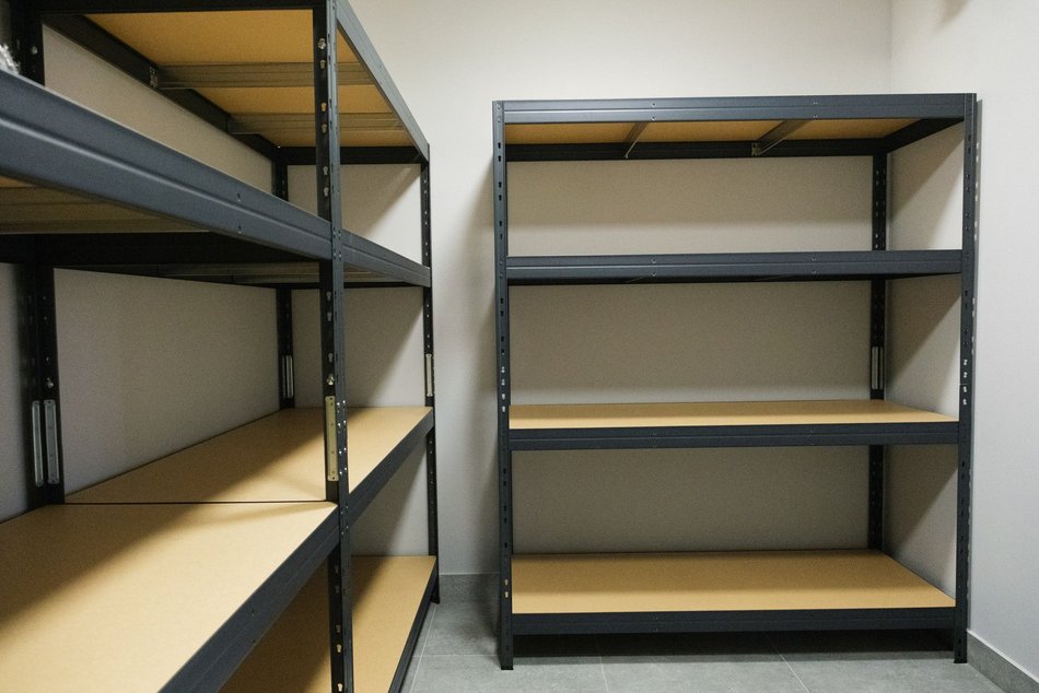 Łódź. Remiza OSP na Wiskitnie w Łodzi pięknieje. Remont dachu, nowe okna, łazienki oraz kuchnia