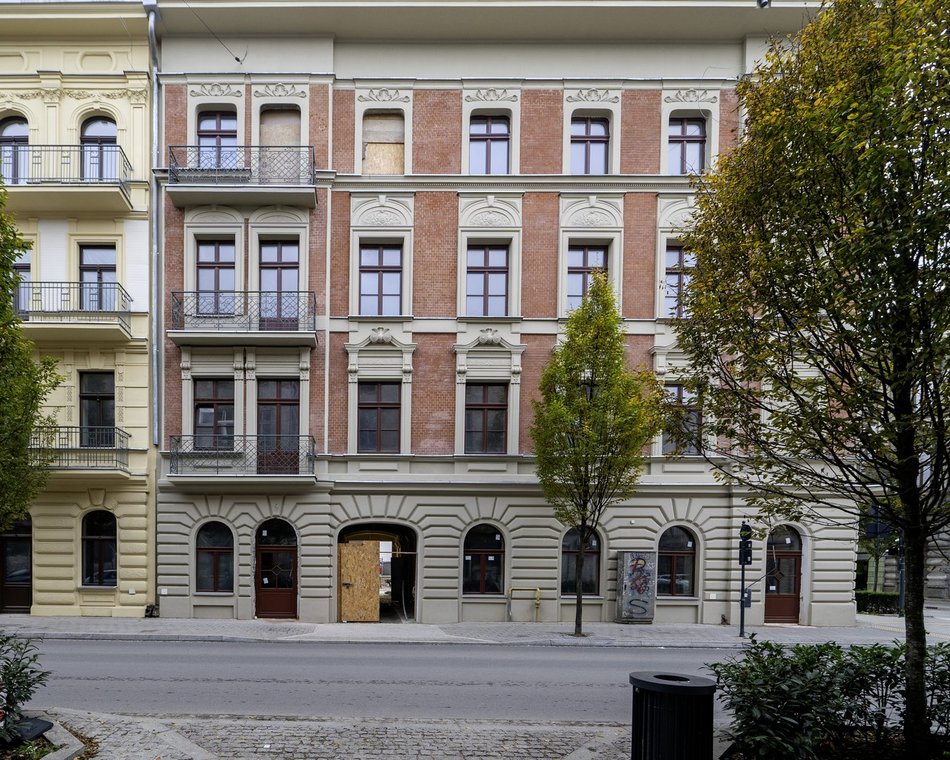 remontowana kamienica