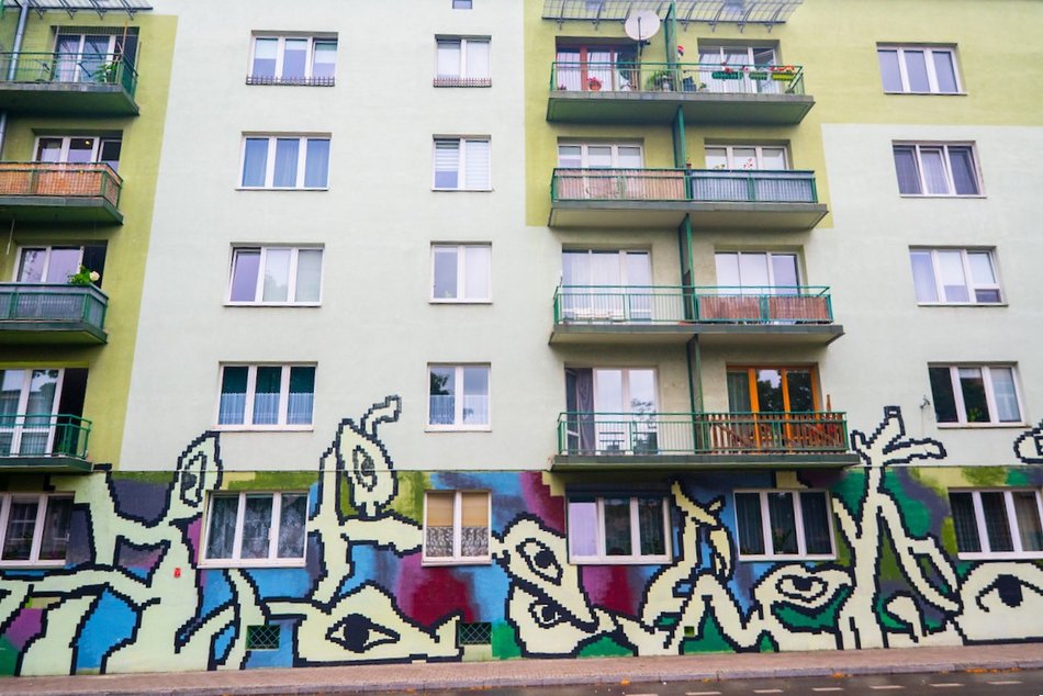 Łódź. Nowy mural w centrum Łodzi! Tak kolorowo tam jeszcze nie było