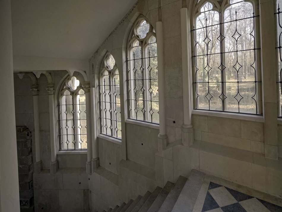 Kaplica Karola Scheiblera. Zajrzyj do wnętrza architektonicznej perły Europy!