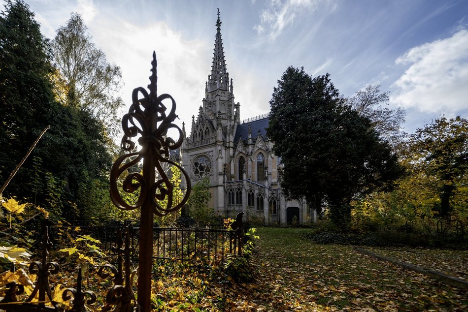 Kaplica Karola Scheiblera. Zajrzyj do wnętrza architektonicznej perły Europy!