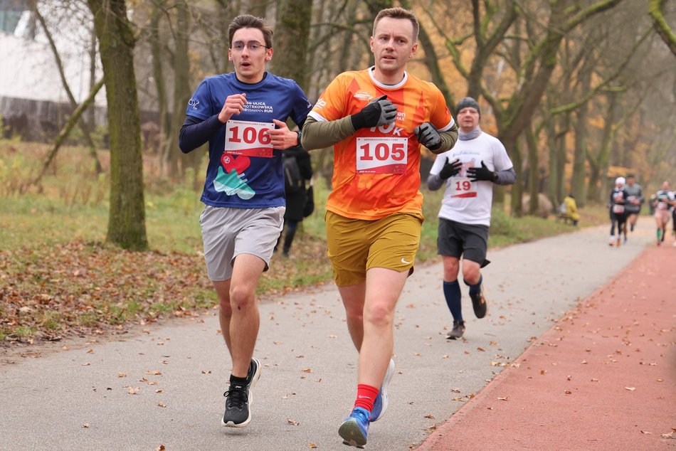 Bieg Niepodległościowa 5 w parku Na Zdrowiu w Łodzi. Odszukaj się w galerii!