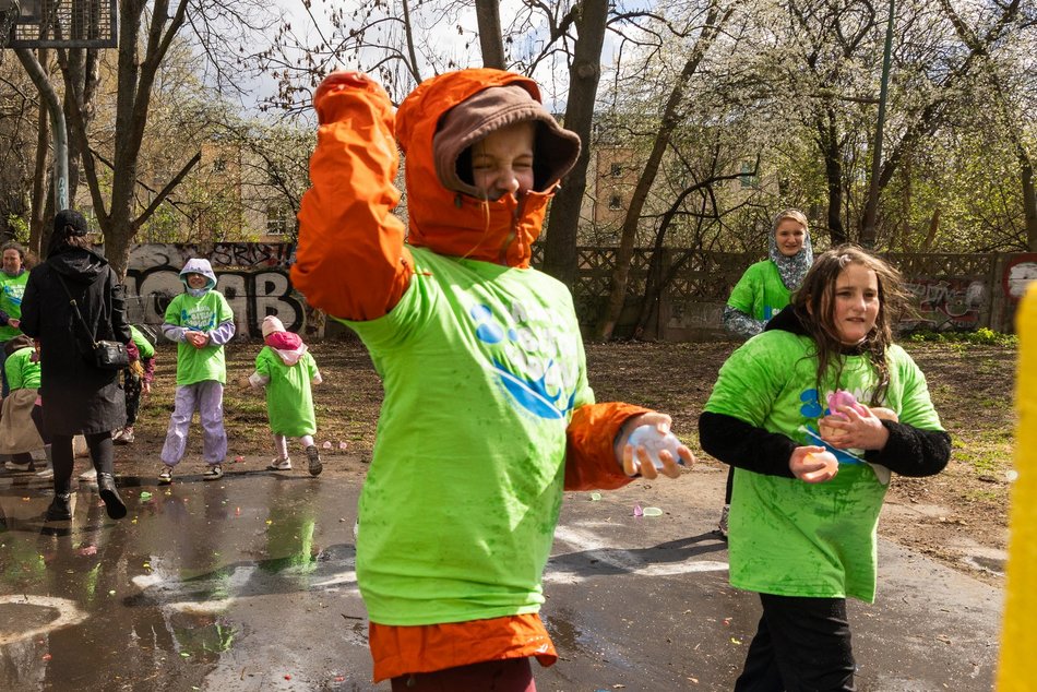 Łódź. Lany Poniedziałek na Manhattanie w Łodzi. Tak Łodzianie celebrowali śmigus-dyngus!