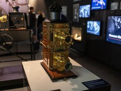 Łódź. Narodowe Centrum Kultury Filmowej w Łodzi dla seniorów. Kino, kawa i kawał historii!