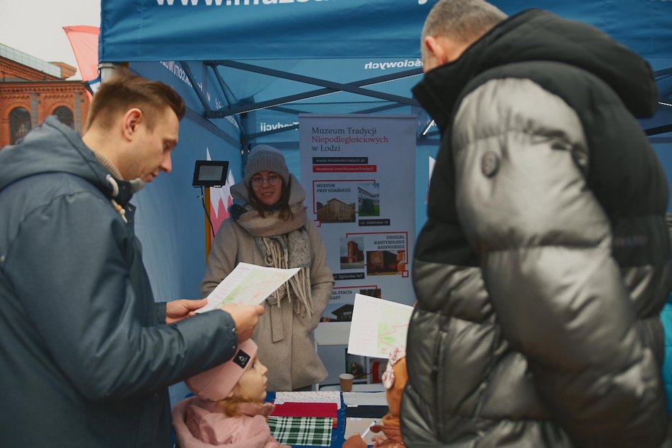Łódź. Piknik Niepodległościowy w Manufakturze. Tak świętują łodzianie!