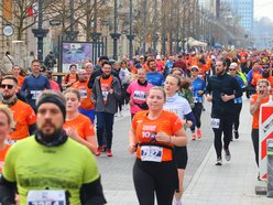 Łódź. DOZ Maraton Łódź 2026. Brałeś udział w biegu na 10 km? Znajdź się na zdjęciach!