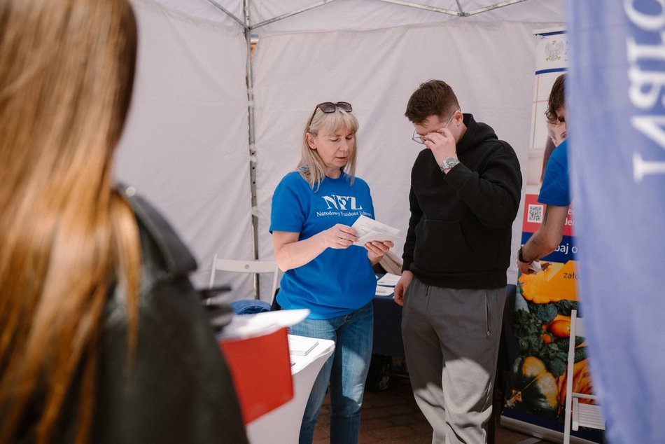 Łódź Miejski Dzień Zdrowia w Manufakturze. Nauka pierwszej pomocy, gry, zabawy, eksperci i więcej
