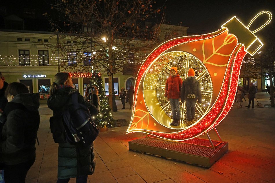 Świąteczna iluminacja Piotrkowskiej Łódź