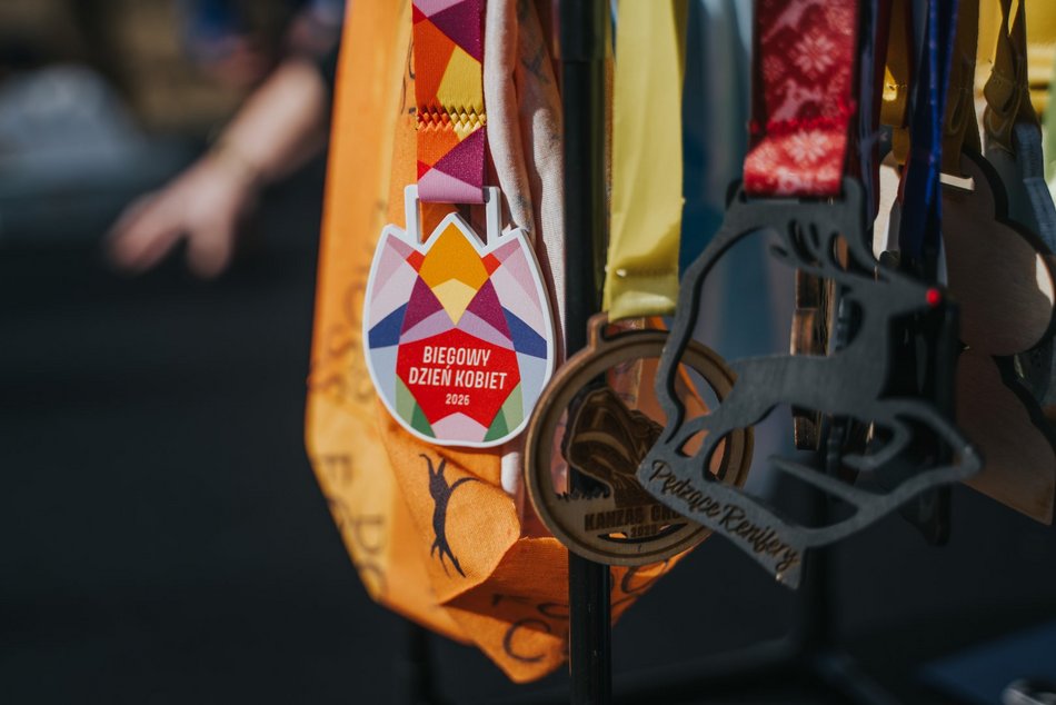 Łódź. Biegowy Dzień Kobiet 2026 w Parku na Zdrowiu w Łodzi. Odszukaj się na zdjęciach!