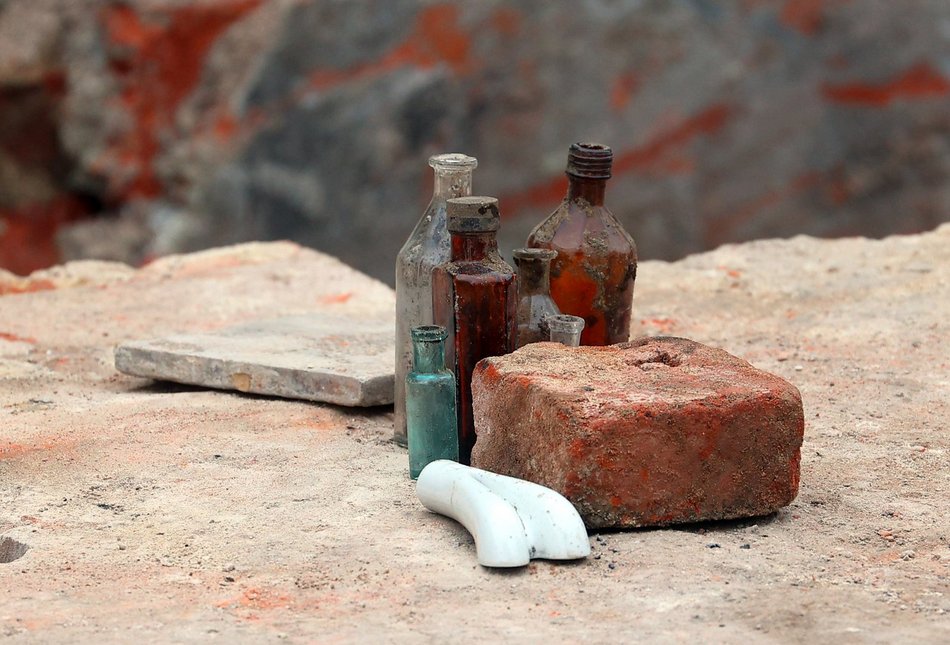 Łódź. Odkryto fundamenty Starego Miasta! Niezwykłe znalezisko podczas remontu krańcówki MPK Łódź