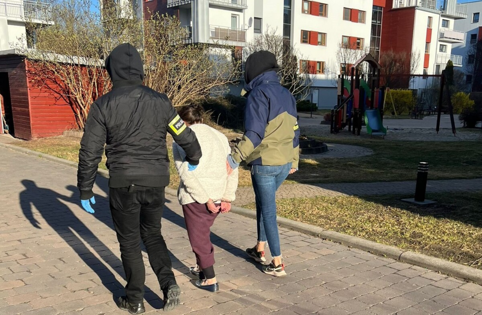 Łódź. Oszuści podszywający się za pracowników ZWiK Łódź zatrzymani. Ukradli ponad 80 tys. złotych