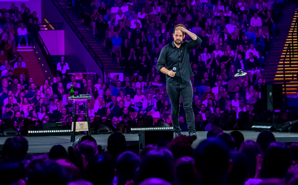 Rafał Pacześ bije rekordy na Netflix! Sukces ProkuraTOUR’a zaledwie dobę po premierze