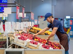 Łódź. TOP 7 ofert pracy w Łodzi na wakacje. Lidl, ochrona, pielęgniarstwo, sortownia i więcej