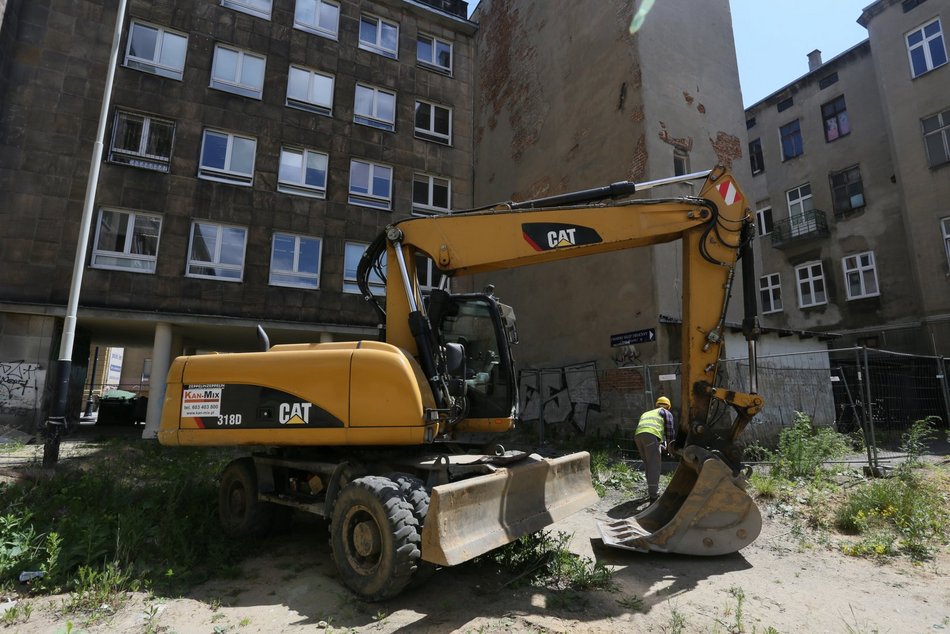 Budowa nowej drogi Wschodnia - Sienkiewicza, plac budowy