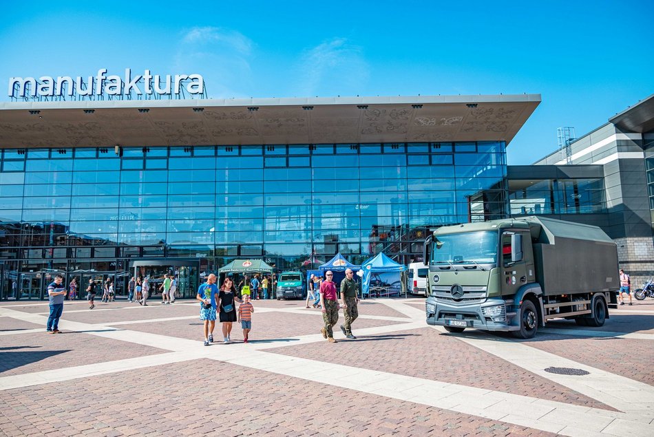 Piknik weterana w Manufakturze