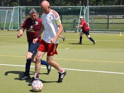 Piłka nożna chodzona