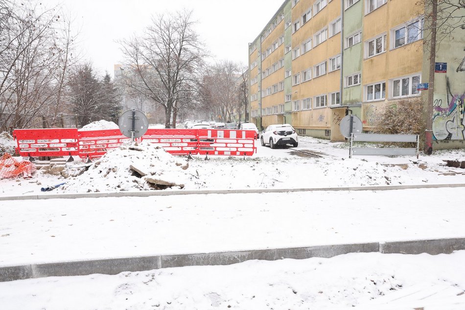 Nowe skrzyżowanie na Dąbrowie w Łodzi. Połączy Śmigłego-Rydza z osiedlem
