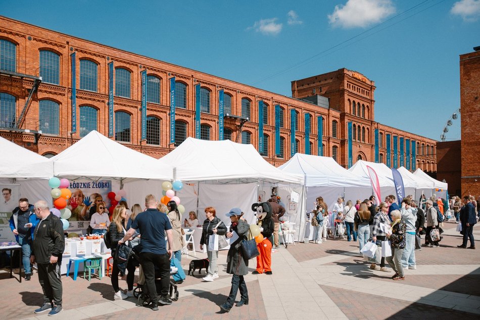 Łódź Miejski Dzień Zdrowia w Manufakturze. Nauka pierwszej pomocy, gry, zabawy, eksperci i więcej
