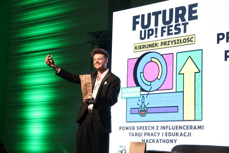 Łódź. Trzeci dzień Future Up! Fest w Łodzi. Byli Maciej Musiał, Kacper Błoński i Czarek Czaruje