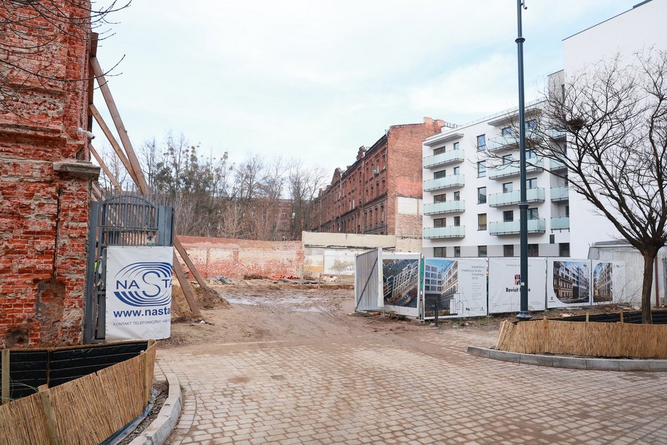 Łódź. Nowe mieszkania przy Mielczarskiego w Łodzi. Były publiczne łaźnie, będą apartamenty