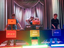 Łódź. Silent disco w Muzeum Miasta Łodzi. Wielkie świętowanie w Pałacu Poznańskich!