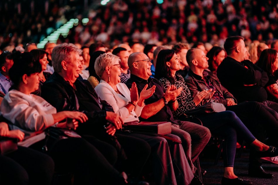 Łódź. Kabaret Neo-Nówka w Sport Arenie