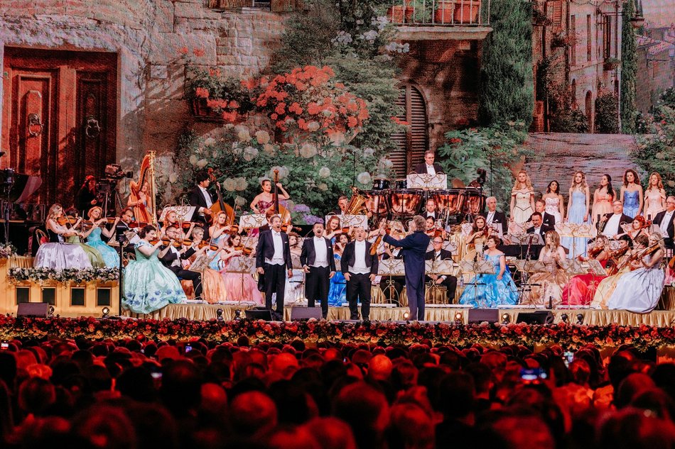 Łódź. Andre Rieu w Atlas Arenie. Holenderski skrzypek oczarował publiczność