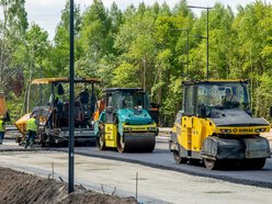 Łódź. Remont Kaczeńcowej w Łodzi. Kiedy będzie nowy asfalt i jakie są plany prac na Teofilowie?